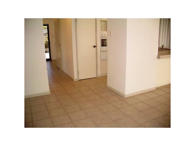 2/58 Barbican Street, Shelley WA 6148