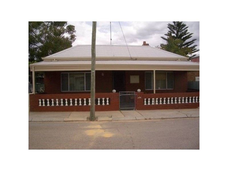 8A Baker Street, Fremantle WA 6160