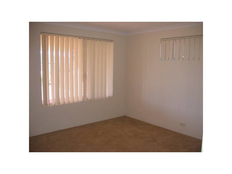 8A Sarah close, Canning Vale WA 6155