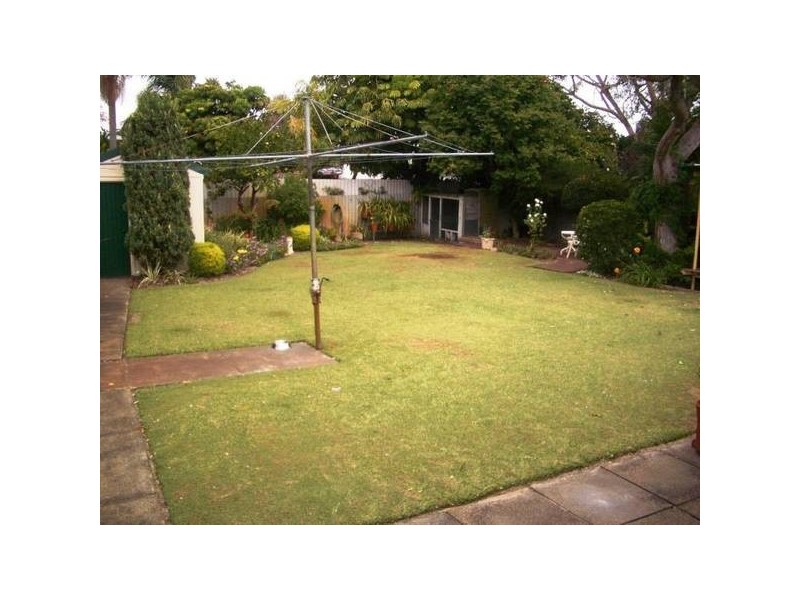 7 Cypress Road, Willetton WA 6155