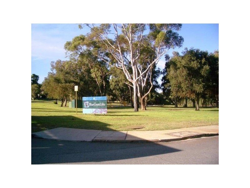 3 Siddons Way, Booragoon WA 6154