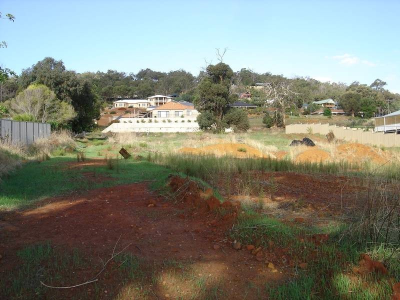 13 Billing Place, Mount Richon WA 6112