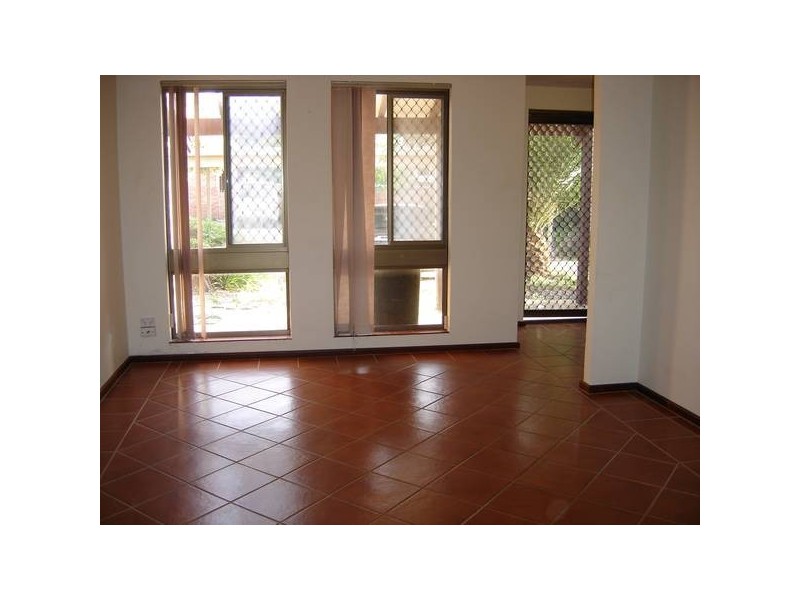 18/35B Halls Head Parade, Halls Head WA 6210