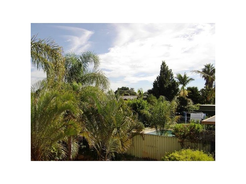25 Vigors Avenue, Bull Creek WA 6149