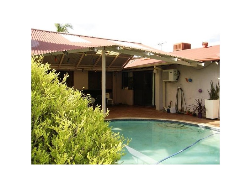 25 Vigors Avenue, Bull Creek WA 6149