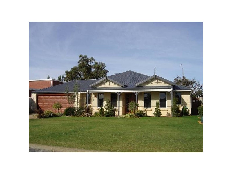 24 Hassell Crescent, Bull Creek WA 6149