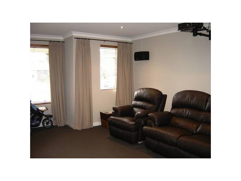 24 Hassell Crescent, Bull Creek WA 6149