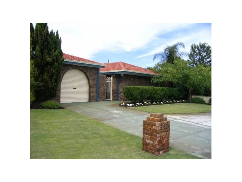 5 Benningfield Road, Bull Creek WA 6149