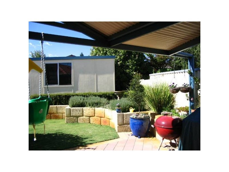 5 Benningfield Road, Bull Creek WA 6149