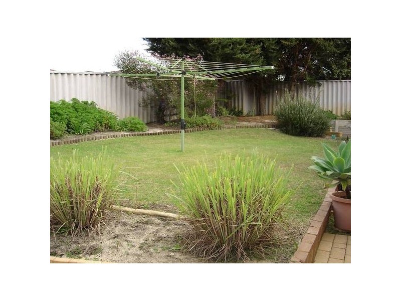 6 Timber Ridge Retreat, Leeming WA 6149