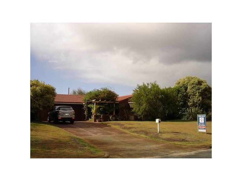 8 Middleton Way, Bull Creek WA 6149