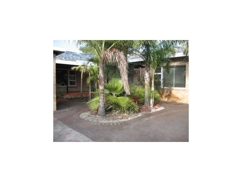 68 Holman Street, Alfred Cove WA 6154