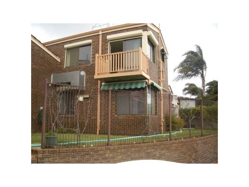 28 More Crescent, Bull Creek WA 6149