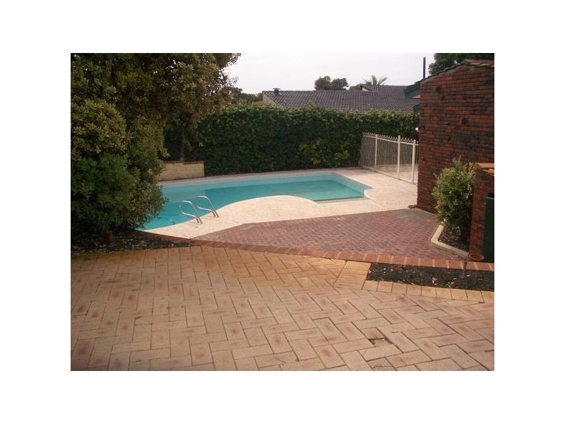 24 Siddons Way, Booragoon WA 6154