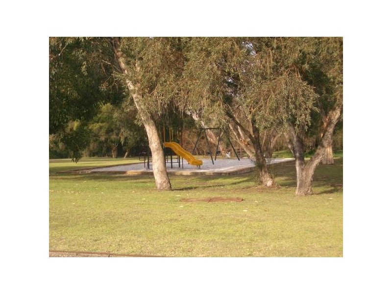 24 Siddons Way, Booragoon WA 6154