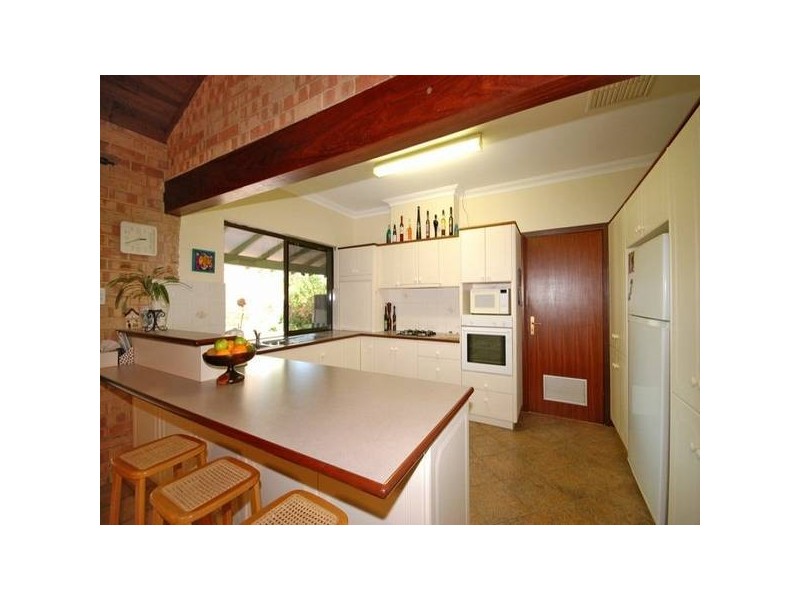 16 Maquire Way, Bull Creek WA 6149