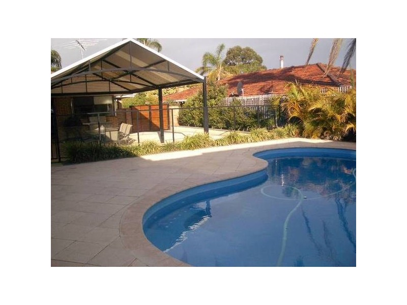 34 Ela Street, Leeming WA 6149