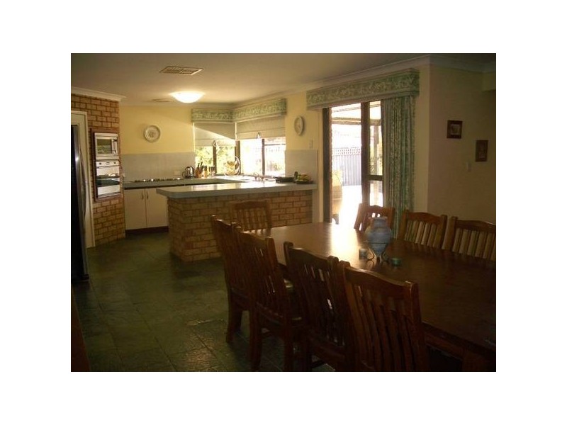 34 Ela Street, Leeming WA 6149
