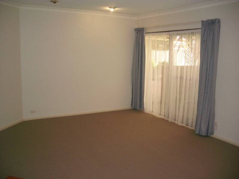 6 Westminster Road, Leeming WA 6149