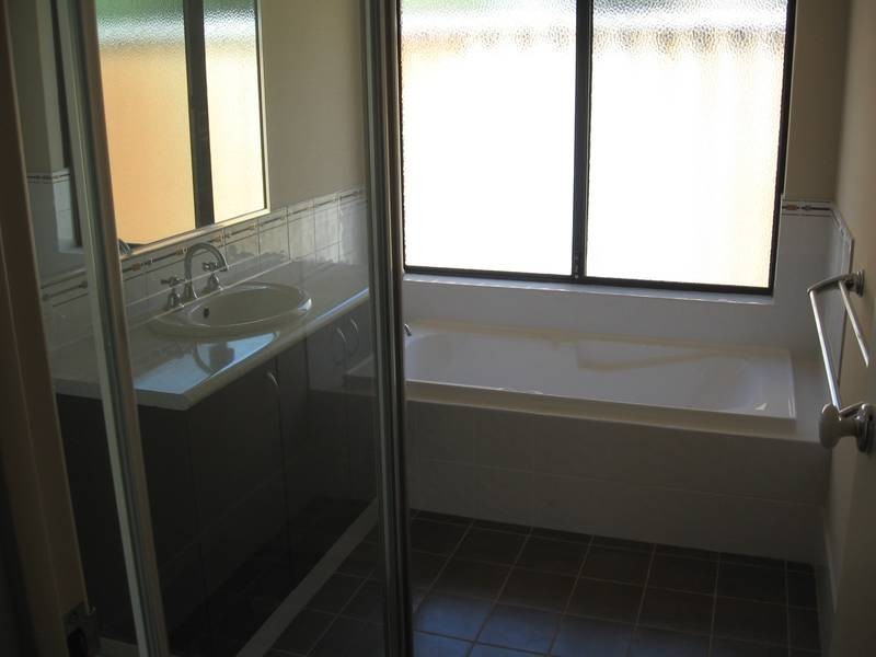 Lot 2, A/24 APSLEY ROAD, Willetton WA 6155