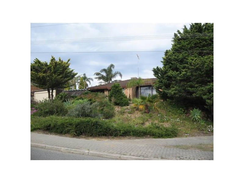 2 Bradley Court, Samson WA 6163