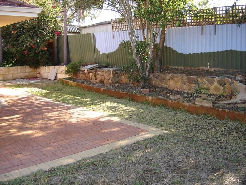 129 Parry Avenue, Bull Creek WA 6149