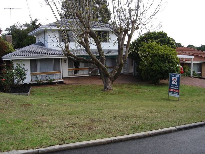 8 Capper Place, Kardinya WA 6163