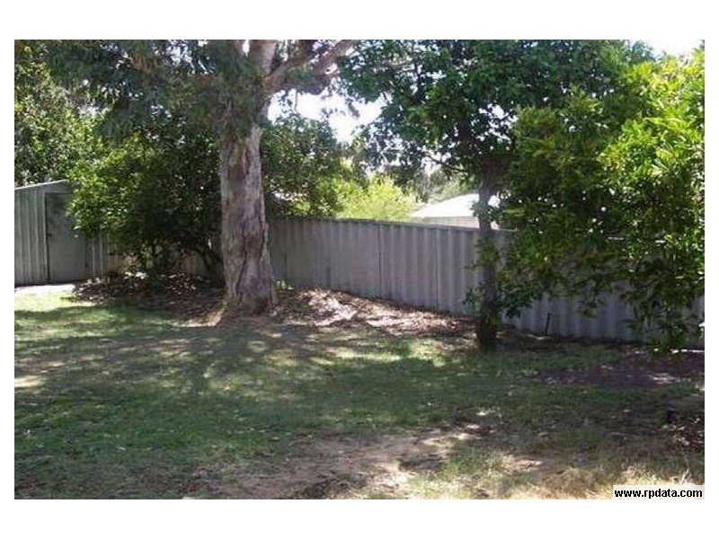 8 Capper Place, Kardinya WA 6163