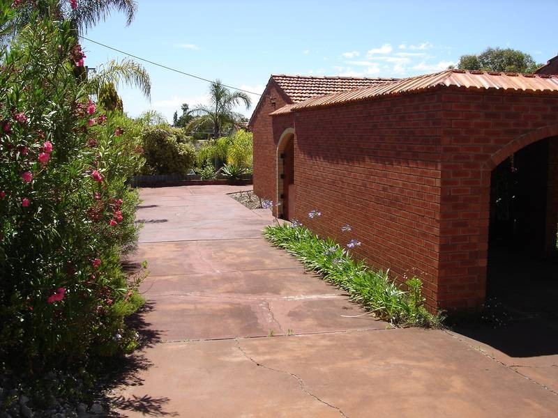 6A Sellars Way, Bull Creek WA 6149