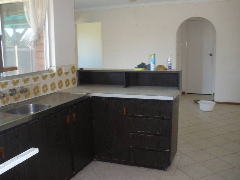 8 Janter Close, Willetton WA 6155