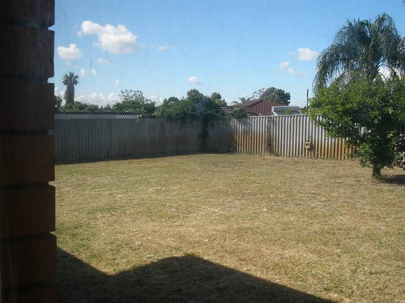 8 Janter Close, Willetton WA 6155