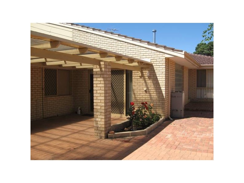 9 Keane Close, Winthrop WA 6150