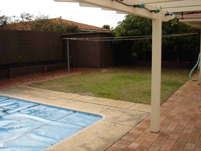 5 Gleddon Road, Bull Creek WA 6149