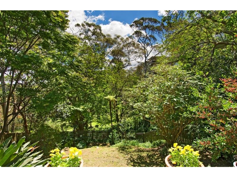 1 Innes Road, Greenwich NSW 2065