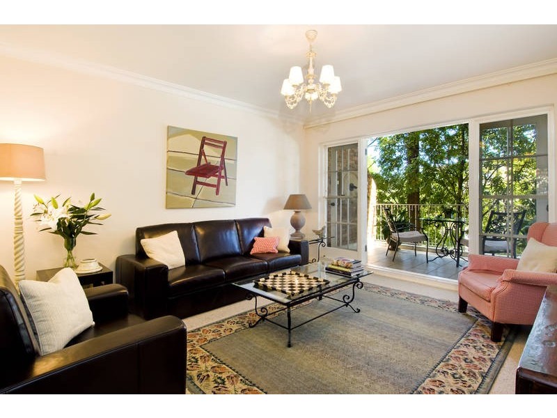 2/13-15 Morton Street, Wollstonecraft NSW 2065