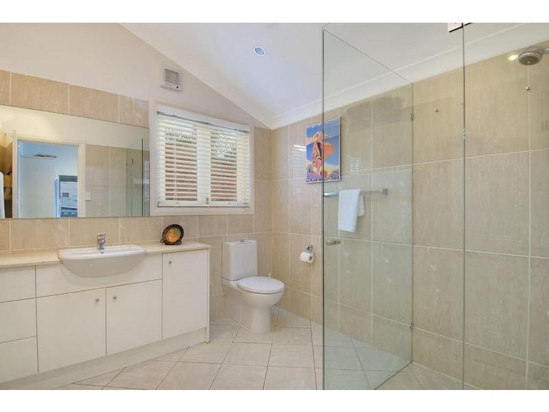 17 Eaton Street, Neutral Bay NSW 2089