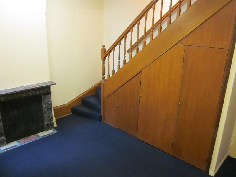 132 Ernest Street, Crows Nest NSW 2065