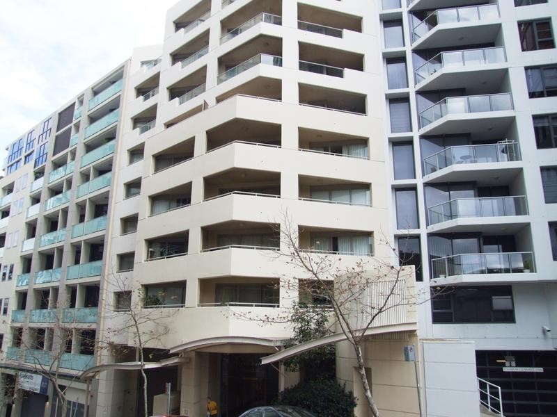 1605/12 Glen Street, Milsons Point NSW 2061