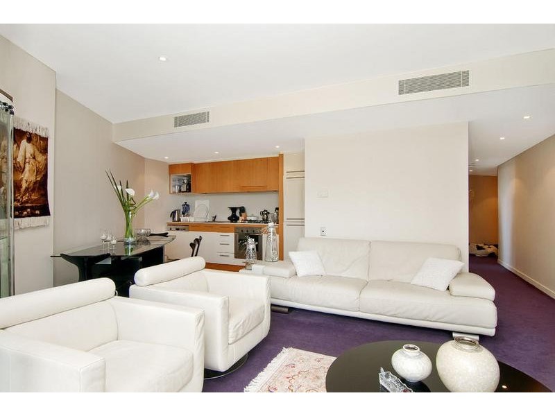 1704/30 Glen Street, Milsons Point NSW 2061