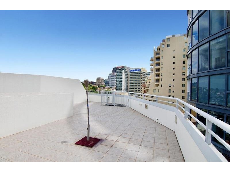 1704/30 Glen Street, Milsons Point NSW 2061