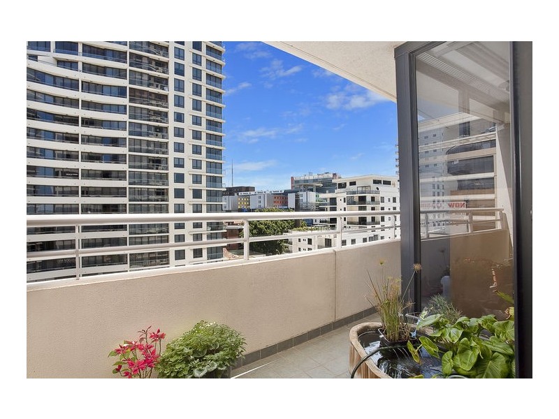 706/1 Sergeants Lane, St Leonards NSW 2065