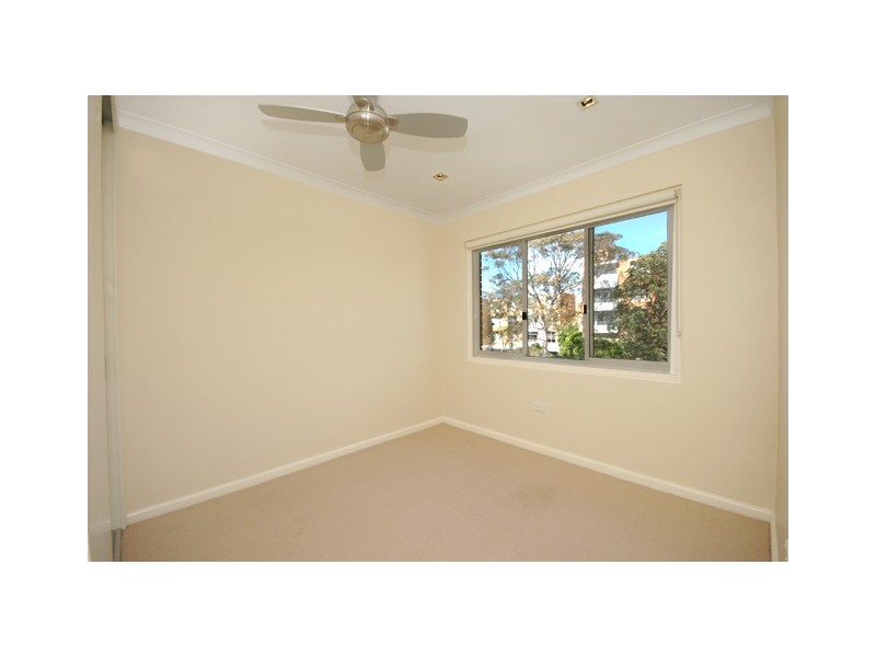 11/37 Stanton Road, Mosman NSW 2088