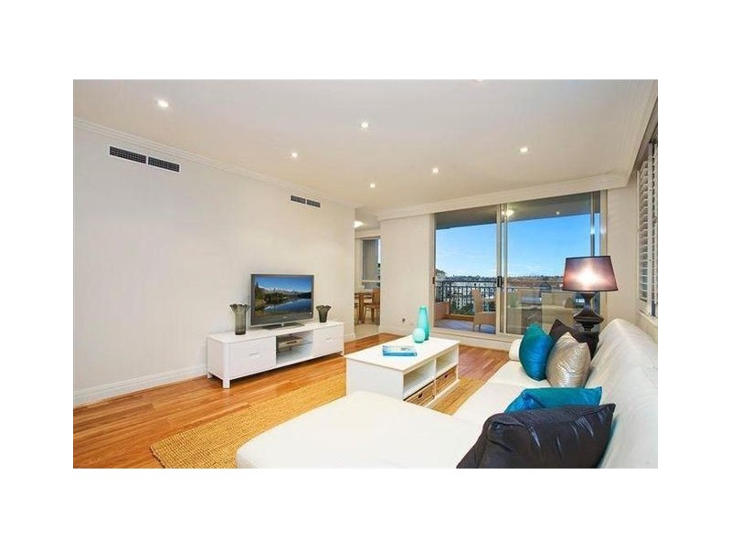 8D/8 Gas Works Road, Wollstonecraft NSW 2065