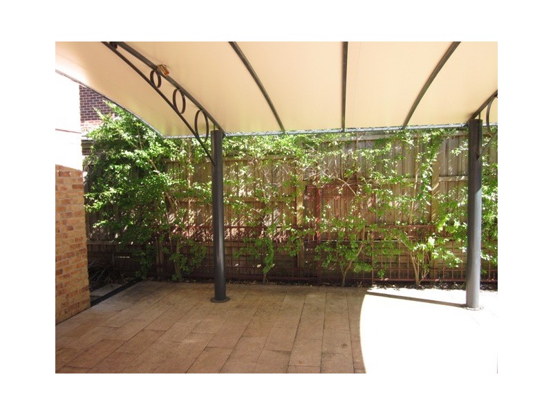 8 Trouve Street, Lane Cove NSW 2066