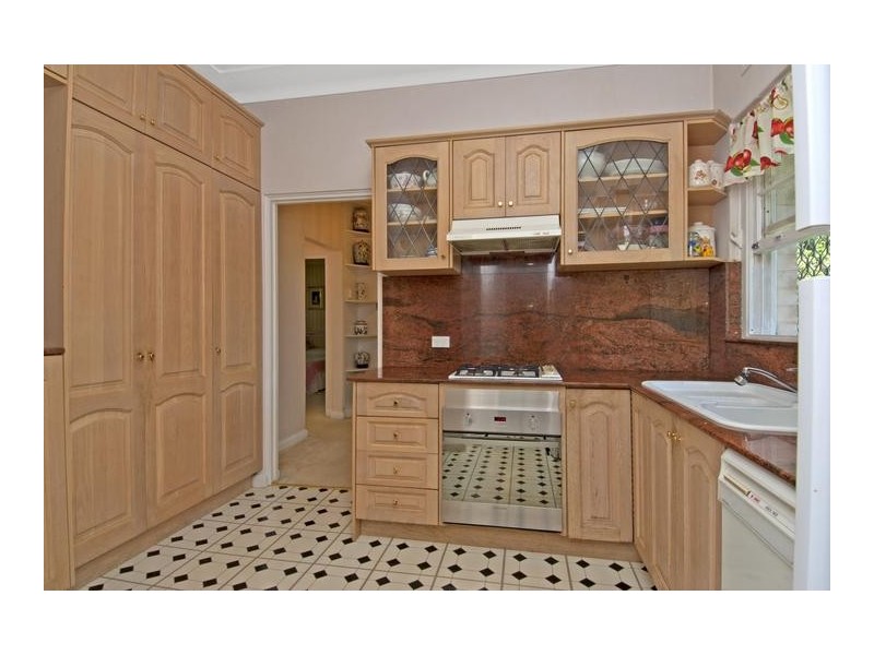 23 Iona Avenue, West Pymble NSW 2073