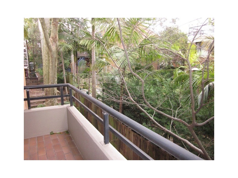 24/2 Rodborough Road, Crows Nest NSW 2065