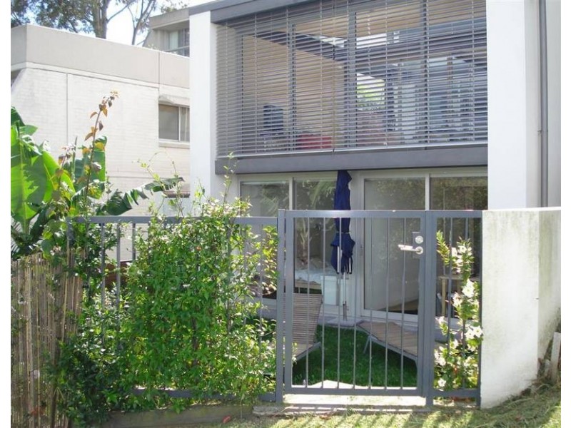 2/8 Ross Street, Waverton NSW 2060