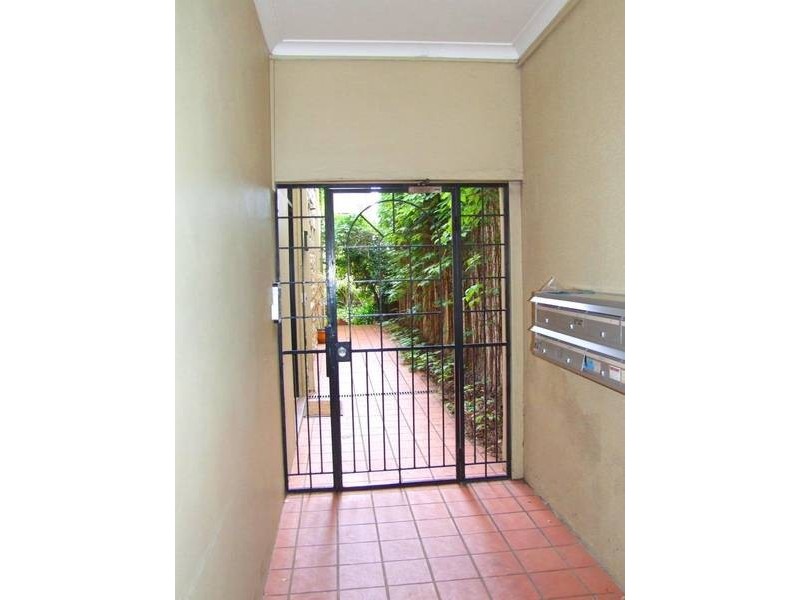 Suite 3/836 Military Rd., Mosman NSW 2088