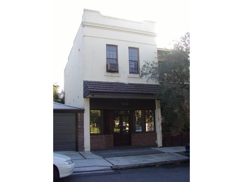 132 Ernest Street, Crows Nest NSW 2065