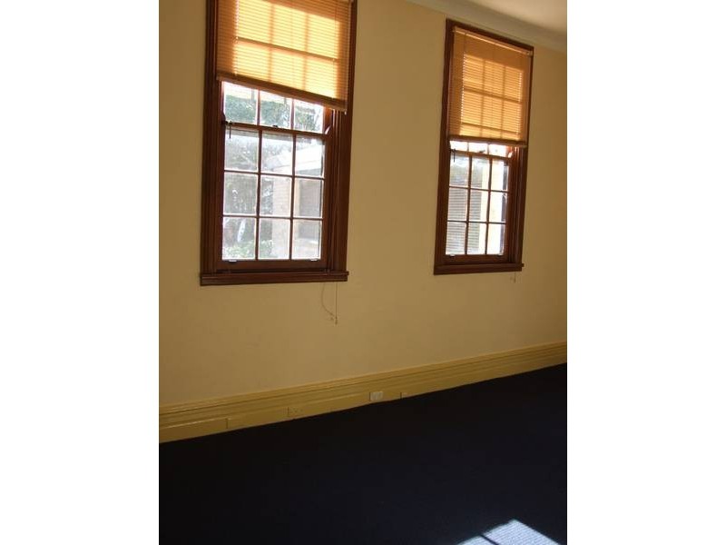 132 Ernest Street, Crows Nest NSW 2065